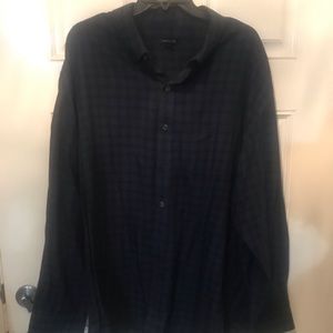 Men’s dress shirt